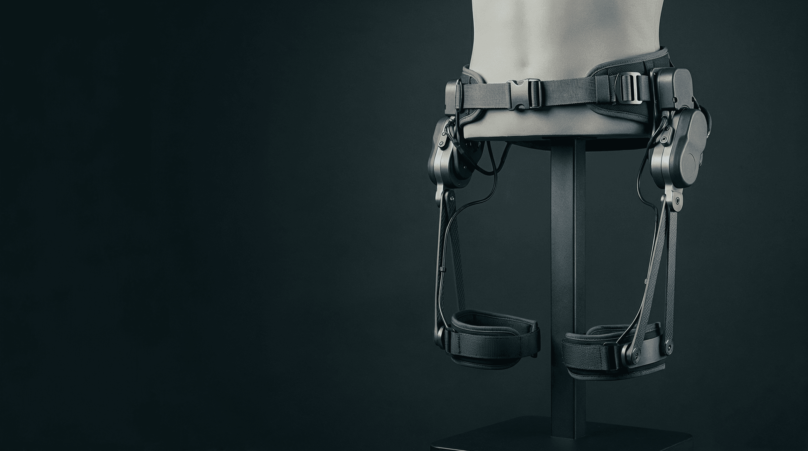 Wearable robotic mobility device